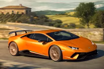 Siêu xe hàng khủng Huracan Performante "chốt giá" 6,25 tỷ
