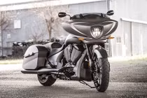 Cận cảnh “hàng khủng” Victory Magnum X-1 Stealth Edition