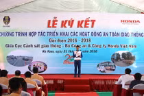 Honda Việt Nam cùng CSGT triển khai các hoạt động ATGT 
