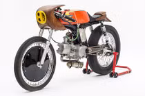 Cận cảnh Honda 67 bằng gỗ chạy "siêu tốc độ"