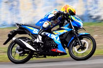 Suzuki Việt Nam tung Raider 150 FI “đấu” Honda Winner