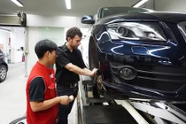 Audi mời chuyên gia Đức tới chăm xe cho khách Việt