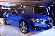 BMW 1 Series sedan giá rẻ có gì để “đấu” Audi A3?