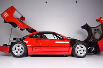 Ferrari F40 “hàng độc” của ca sĩ Eric Clapton giá 26 tỷ