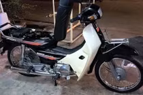 Honda Dream lùn "phủ mền" giá cả trăm triệu tại Việt Nam