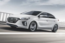Hyundai nhận giải thưởng tại Đức nhờ “xe xanh” IONIQ