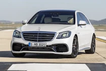 “Văn phòng siêu tốc" Mercedes-AMG S63 và S65 mới có gì?