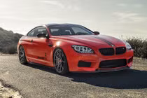 Coupe thể thao BMW M6 ấn tượng với mâm “hàng thửa“