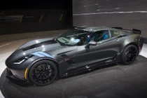 Siêu xe Chevrolet Corvette 2017 chính hãng sắp đến VN