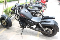 "Xe chở lợn" Minsk khờ biến hình chopper cực độc tại VN