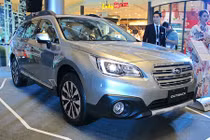 Xe gia đình Subaru Outback giá từ 1,7 tỷ tại Hà Nội