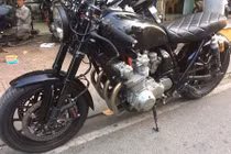 Dân chơi Sài Gòn độ Honda CB750 thành “siêu xế nổ” 