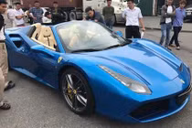 “Đập thùng” siêu xe Ferrari 488 Spider đầu tiên tại VN