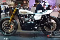 Triumph Scrambler “hàng thửa” chính hãng từ Bonneville T100