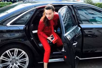 Điểm danh siêu xe tiền tỷ các sao nữ Việt đang sở hữu