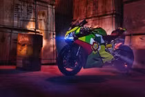 Ngắm Ducati 899 Panigale độ AGV Turtle Corsa tại Sài Gòn