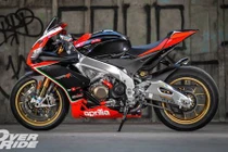 Siêu môtô Aprilia RSV4R “mọc cánh” nhờ đồ chơi khủng