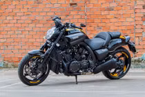 "Ma tốc độ" Yamaha Vmax giá 800 triệu tại Việt Nam