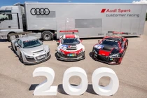Audi ăn mừng siêu xe đua R8 LMS thứ 200 "ra lò"