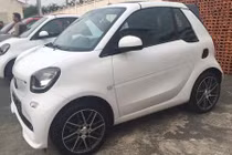Ôtô “siêu nhỏ” Smart Fortwo Brabus giá 1,4 tỷ về VN