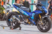 Yamaha Exciter 150 độ “khủng” cả trăm triệu đồng tại VN