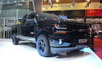 Bán tải “hàng khủng” Chevrolet Silverado chính hãng tại VN