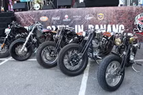 Dàn môtô độ phong cách steampunk “siêu dị” tại Đà thành