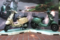 Tăng giá 5,5 triệu đồng Vespa Sprint Adventure có gì "hot"?
