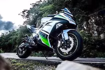 Kawasaki Z800 “lột xác” thành sportbike ZX-8R siêu độc
