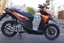 Honda Click 125i độ phong cách môtô "khủng" tại Sài Gòn