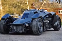 “Choáng” với siêu xe Batmobile trong hành trình Gumball 3000