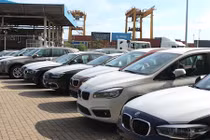 Hàng trăm xe BMW dính án gian lận "phơi mình" tại cảng VN