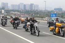 Hàng nghìn bikers hội ngộ mừng sinh nhật Hanoi Free Chapter