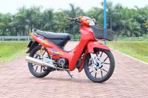 Honda Wave Thái “đỏ cờ” độ kiểng, biển độc tại Hà Nội