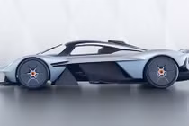 Siêu xe “đại khủng” Aston Martin Valkyrie giá 86,7 tỷ