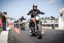 Khoá huấn luyện Ducati Riding Experience sắp đến Hà Nội