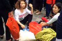 Bắt quả tang hội "quý bà" đánh bạc ở miền Tây