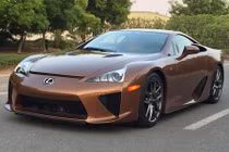 Ngắm siêu xe Lexus LFA màu độc giá 14,6 tỷ đồng