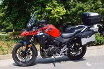 Cận cảnh môtô Suzuki V-Strom 250 giá chỉ từ 99 triệu