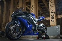 “Quái vật” Yamaha R6 đẳng cấp với loạt đồ chơi khủng