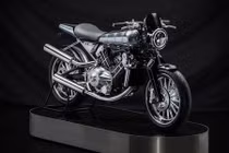 Hãng môtô Anh Quốc hồi sinh "Rolls-Royce 2 bánh" SS100