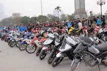 Hơn 200 “xế nổ thần thánh” Suzuki FX125 tái xuất tại Hà Nội