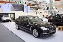 Điểm danh "xế hộp" hạng sang của BMW tại Hà Nội