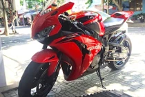 Siêu môtô Honda CBR1000RR độ “khủng” tại Đà Nẵng