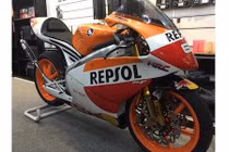 Xế nổ 2 kỳ Honda NSR250R SP độ siêu môtô "độc" tại VN