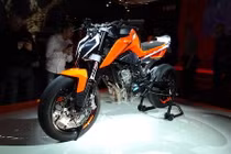 KTM Duke 790 “siêu khủng" sẽ thay thế Duke 690
