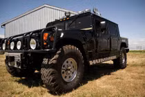 Siêu SUV Hummer H1 giá 7,3 tỷ của rapper huyền thoại