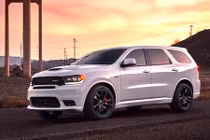 Soi SUV “cơ bắp Mỹ” siêu mạnh Dodge Durango SRT 2018