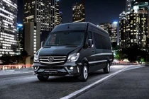 “Phòng họp di động" Brabus Mercedes Sprinter giá 5,5 tỷ