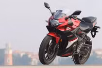 Cận cảnh sportbike Suzuki GSX-250R “đấu” Yamaha R25